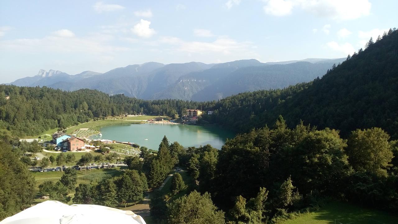 Albergo Club21 Lavarone Kültér fotó
